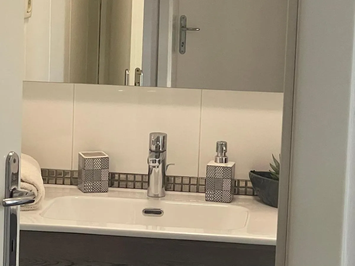 Apartments Bloom Near The Beach Porec Croazia